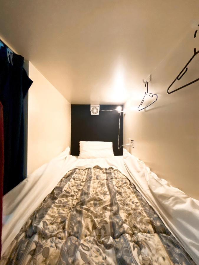 Gate 80 Hostel Osaka Buitenkant foto